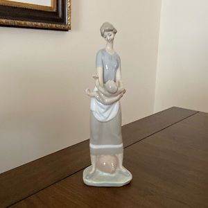 Lladro “Mother and Child”